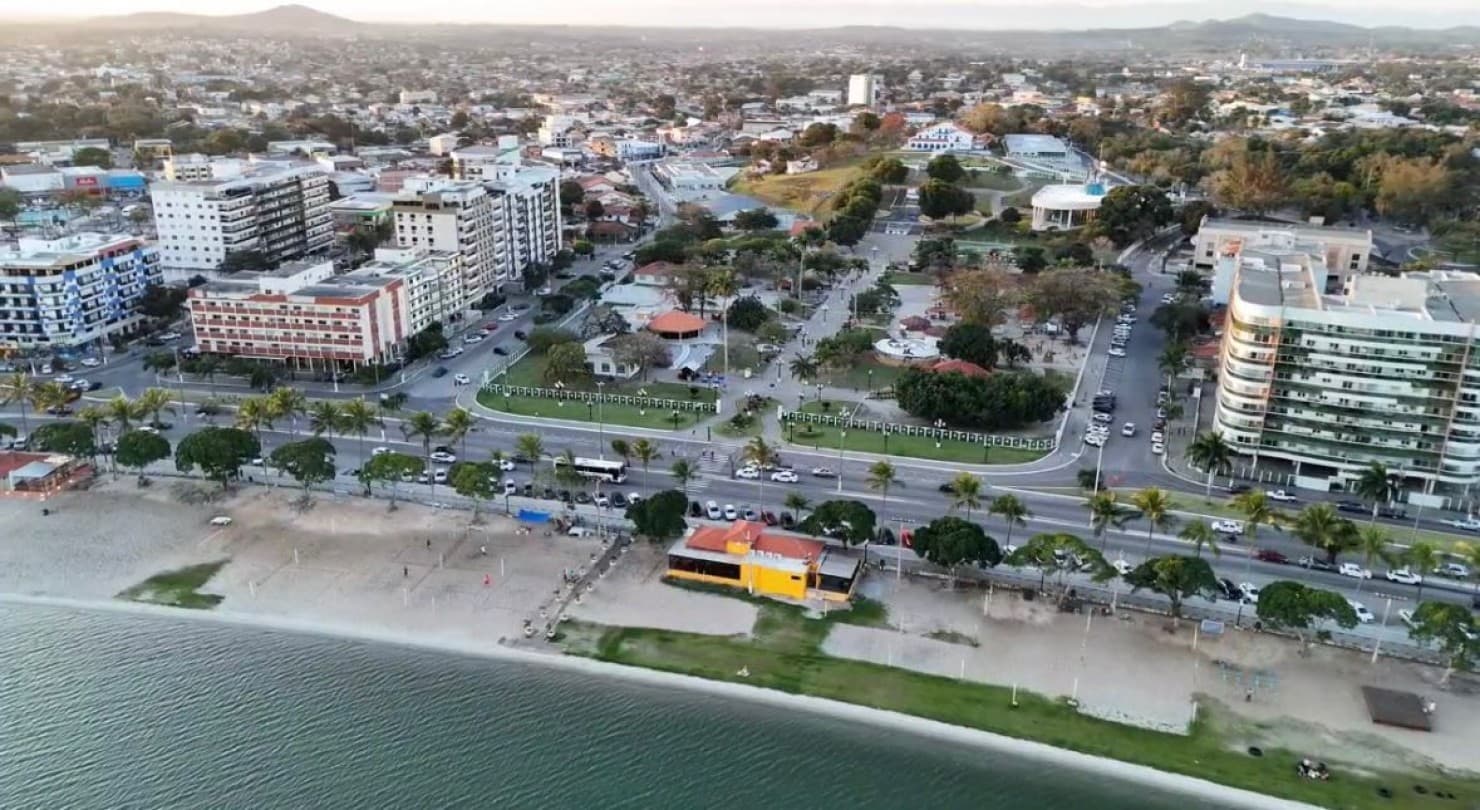 Vista da cidade de Araruama e sua paisagem na Região dos Lagos