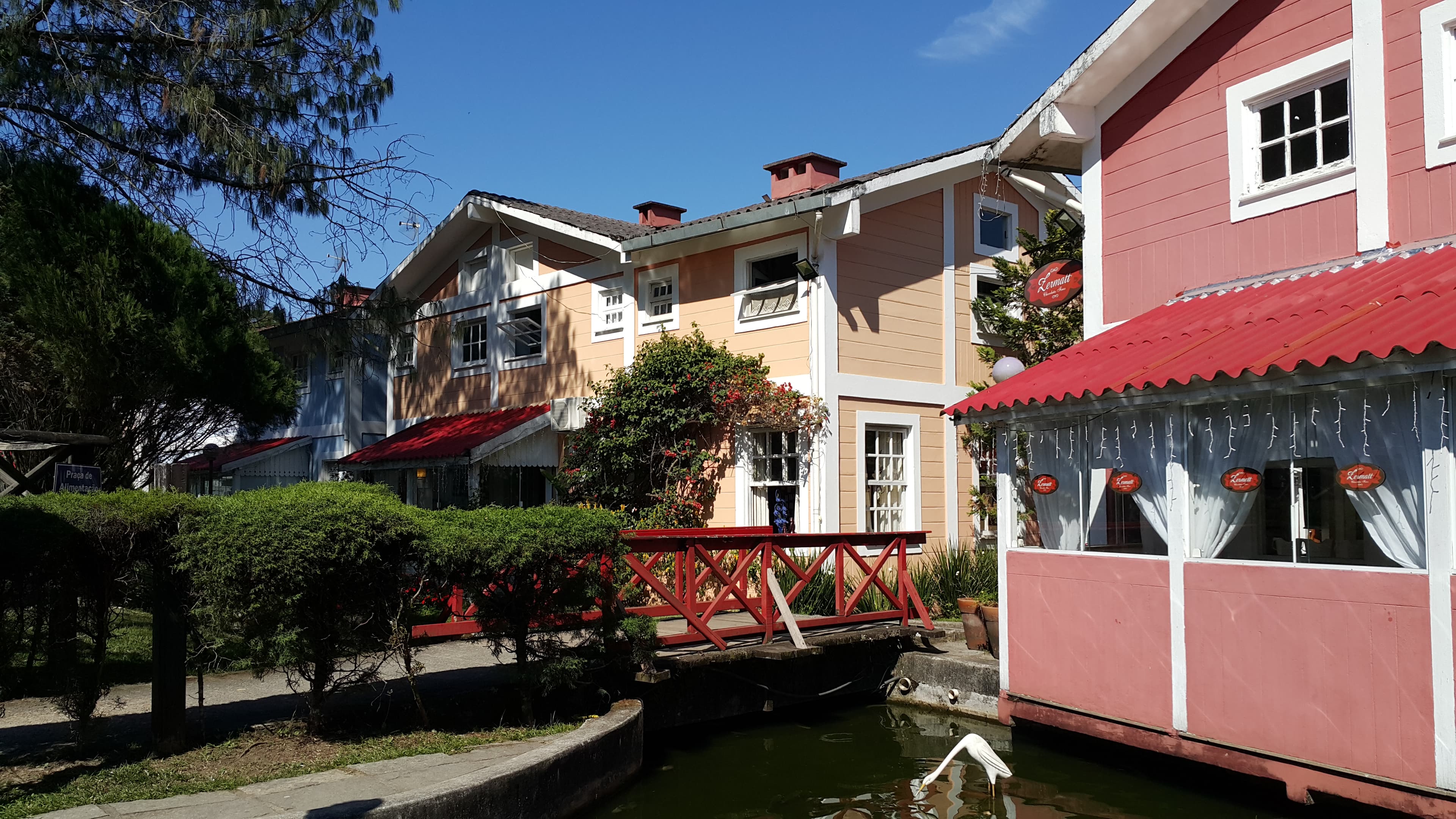 Paisagem urbana e arquitetura de Itatiaia, no Médio Paraíba