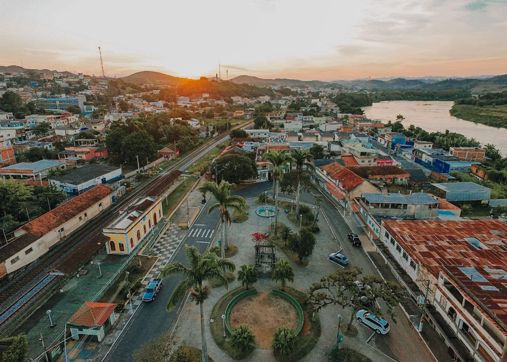 Vista aérea da área urbana de Pinheiral, no Médio Paraíba