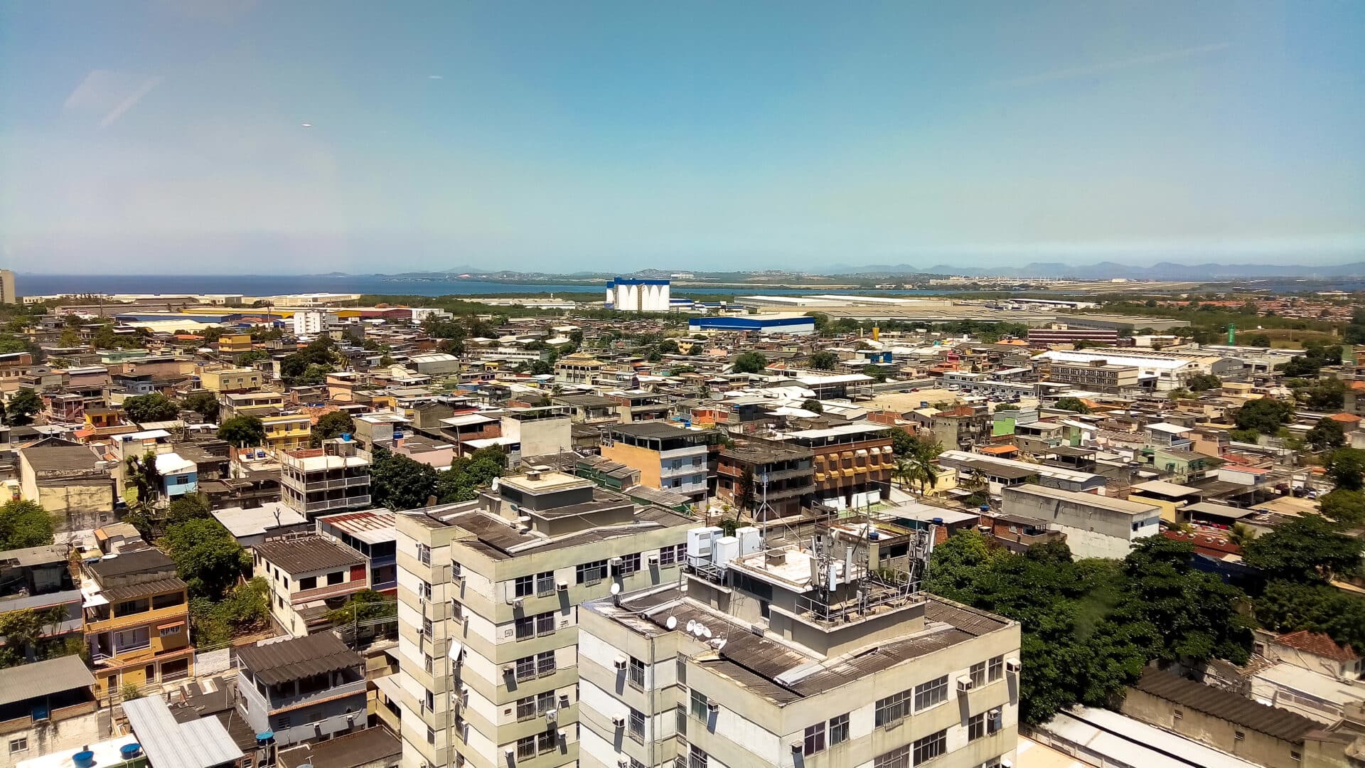 Paisagem urbana de Duque de Caxias, na Baixada Fluminense